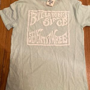 Womens size small pastel green billabong tshirt